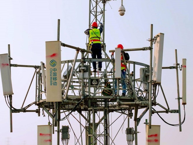 湖北移动加快5G设施建设_副本.jpg