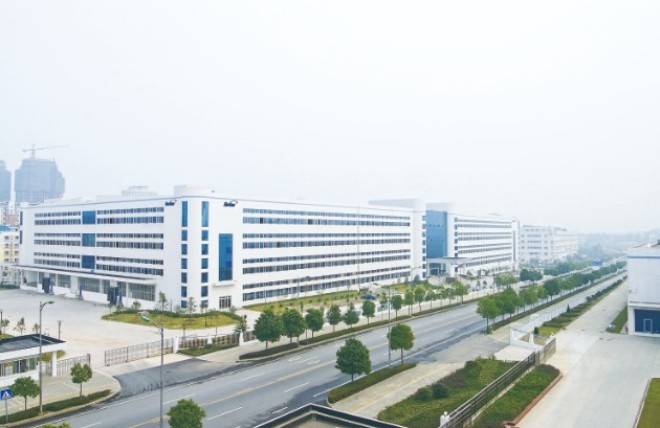 烽火通信系统设备制造部园区外景.jpg