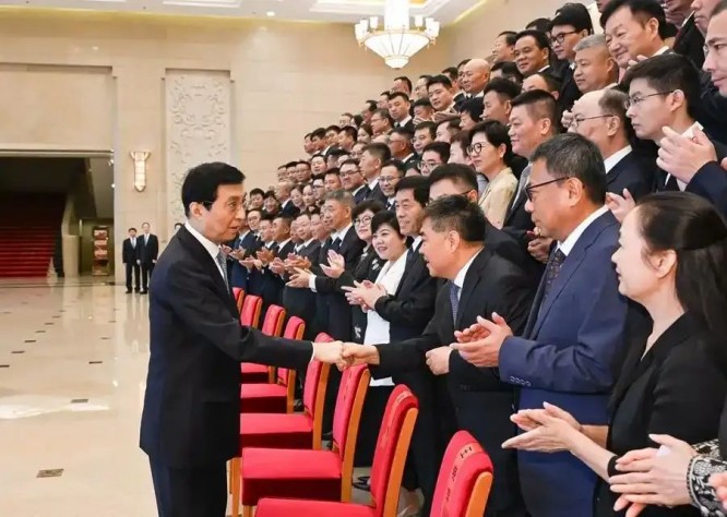 微信图片_20250730104844_副本.jpg