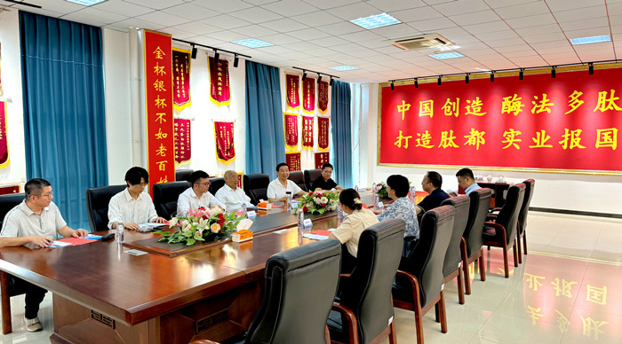 1－湖北省企联和九生堂与宜昌市政府招商考察团座谈交流 3125_副本.jpg